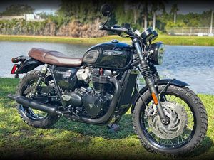 2024 TRIUMPH BONNEVILLE T120