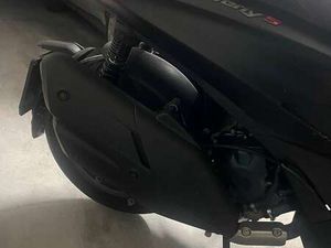 PIAGGIO BEVERLY 400 SPORTIVO NERO