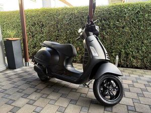 VESPA GTS SUPER TECH 125