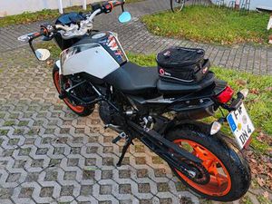 KTM DUKE 690 (2018)