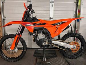 KTM SXF 450 SX450F MY24 AUCH TAUSCH GEGEN STARK