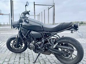 YAHAMA XSR700 NKD PORTEL