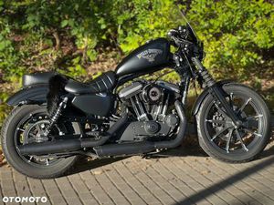 HARLEY-DAVIDSON SPORTSTER IRON 883