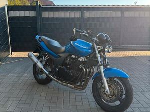 KAWASAKI ZR-7 •TÜV NEU•. AUCH TAUSCH