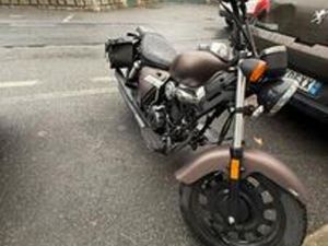 KEEWAY SUPERLIGHT 125 CC