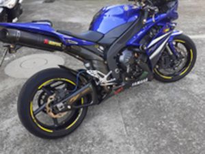 YAMAHA. R1 2008