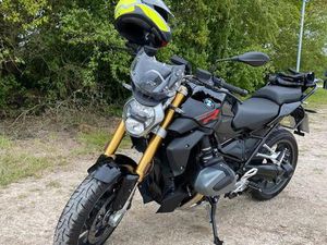 BMW R1250R