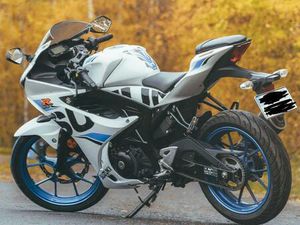 SUZUKI GSXR 125