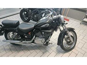 SUZUKI VL125 INTRUDER