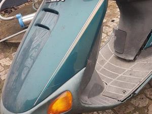 HONDA BALI EX 100 CCM HF07 DEFEKT TEILETRÄGER