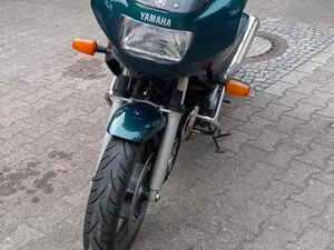 YAMAHA XJ900 DIVERSION