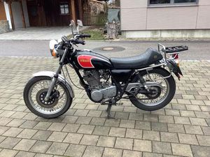 YAMAHA SR 500