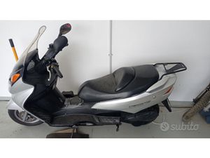 SUZUKI BURGMAN 150 CC