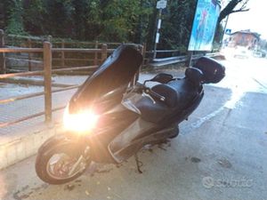 SUZUKI BURGMAN 400 NERO