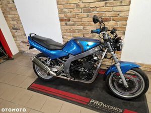SUZUKI GS