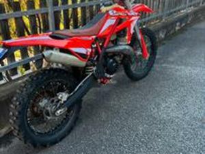 BETA XTRAINER 300 BJ2019