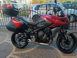 TRIUMPH TIGER