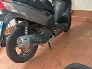 SCOOTER AGILITY KIMCO 125 CC