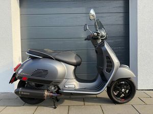 VESPA GTS 300 SUPER | AKRAPOVIC | WINSCHILD | 1. HAND