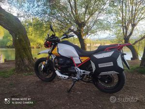 MOTO GUZZI V85TT EVOCATIVE GRAPHICS