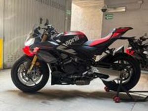 APRILIA TUONO V4 FACTORY 2025