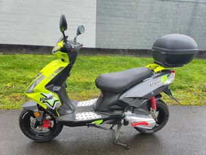 EXPLORER RACE GT 50 49 CCM 2 TAKT ROLLER WENIG KILOMETER