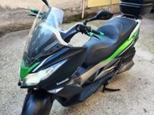 KAWASAKI J300 - 2016