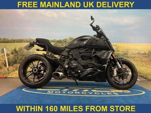 DUCATI DIAVEL V4 RS