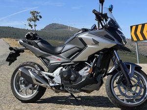 NC 750X OTIMO ESTADO! MAFAMUDE E VILAR DO PARAÍSO