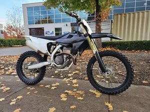 2024 TRIUMPH TF 250-X