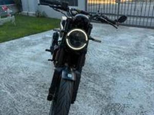 HUSQVARNA SVARTPILEN 125