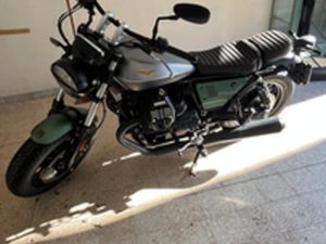 MOTO GUZZI V9 BOBBER CENTENARIO 21/22
