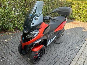 PIAGGIO MP3 400 HPE SPORT, 270KM, WIE NEU, GARANTIE