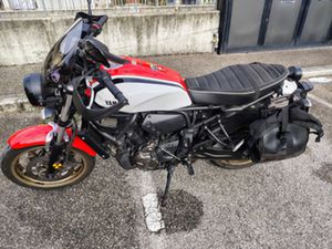 YAMAHA XSR 700