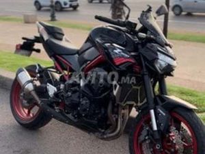 KAWASAKI Z900