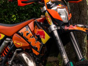 KTM EXC 125 ENDURO-MOTARD OMOLOGAZIONE PER IL PASS