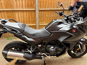 HONDA NT1100 TOURER PETROL DCT EURO 5 (101 PS) 1084 CC