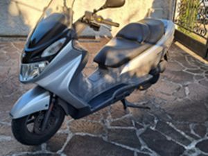 SUZUKI BURGMAN 125 ANNO 2004