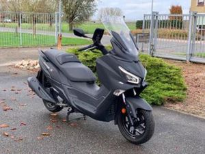 SYM JOYMAX Z 300I BJ. 2021 - SLECHTS 5838KM — MOTOREN | OVERIGE MERKEN — MARKTPLAATS