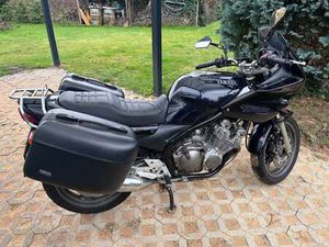 YAMAHA XJ 600
