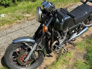 YAMAHA XJ 650