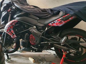 KAWASAKI ER-6N MIT ABS