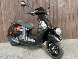 VESPA GTV 300