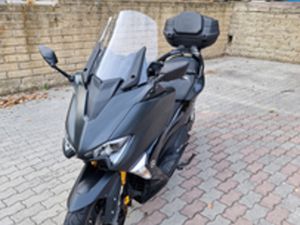YAMAHA T-MAX 530 SX