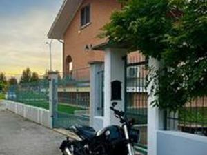 BENELLI LEONCINO 500 LEGGI L&APOS;ANNUNCIO