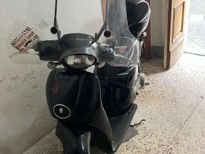 APRILIA SCARABEO NERO
