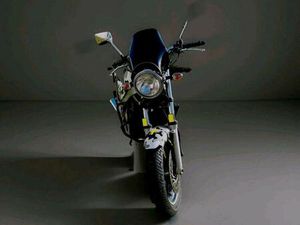 HONDA NTV 650 OLDTIMER RC 33 IDEAL FÜR FAHRANFÄNGER TOP