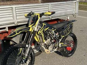 SUZUKI RMZ 250 RMZ 250 4T