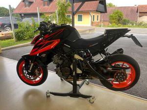 SUPER DUKE R 2019 EXTRAS