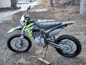 2024 THUMPSTAR 250F DIRTBIKE